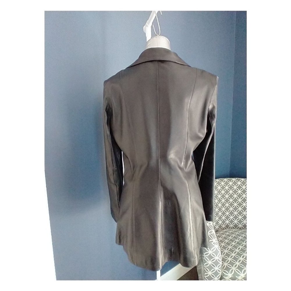 Leather jacket - Picture 7 of 16